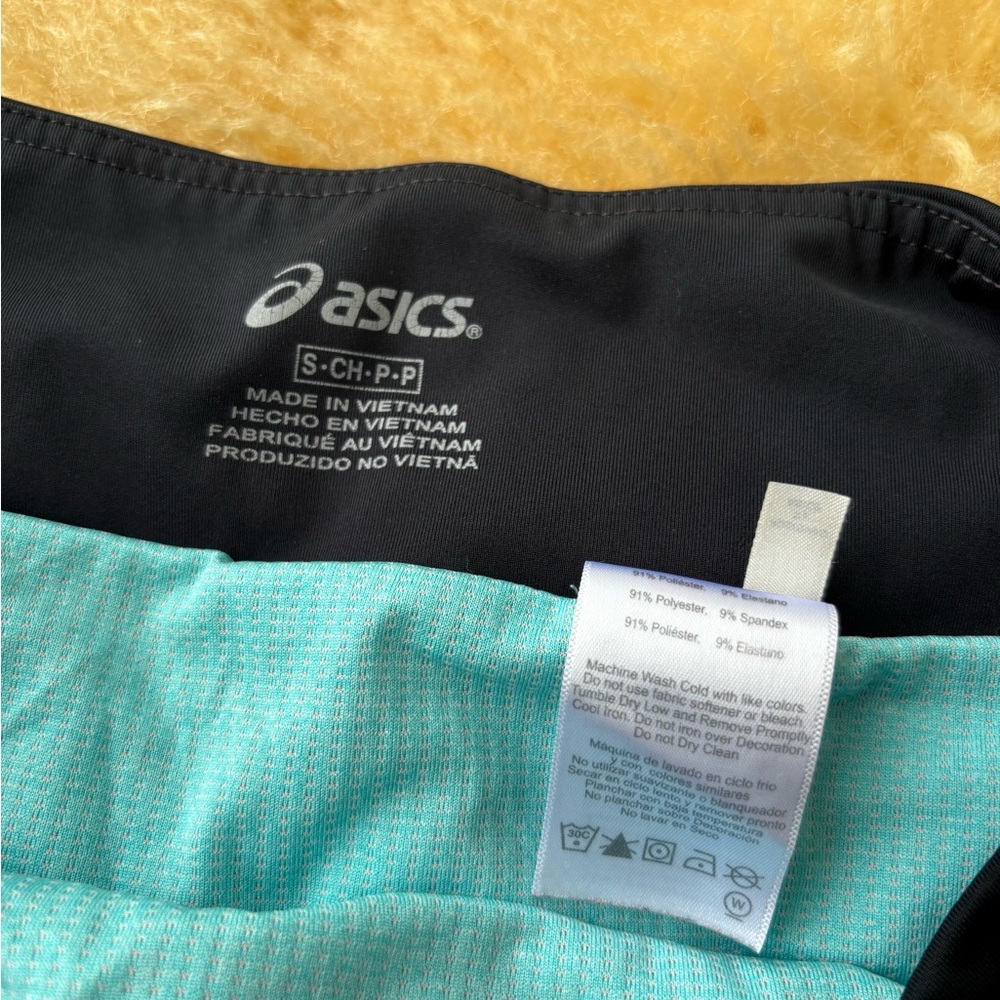 Asics Women's Shorts Bundle - Picture 2 of 6